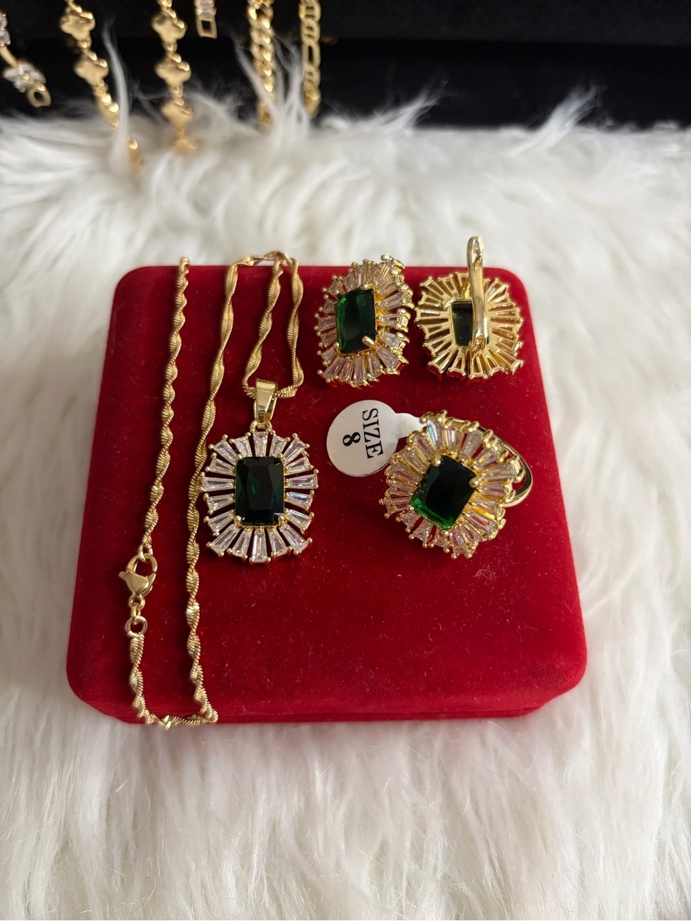 Gold-Tone Green Gemstone Pendant Necklace & Ring Set